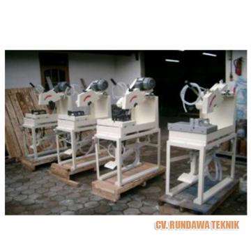 Core Cutting Machine